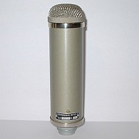 Neumann Neumann Gefell CMV563s